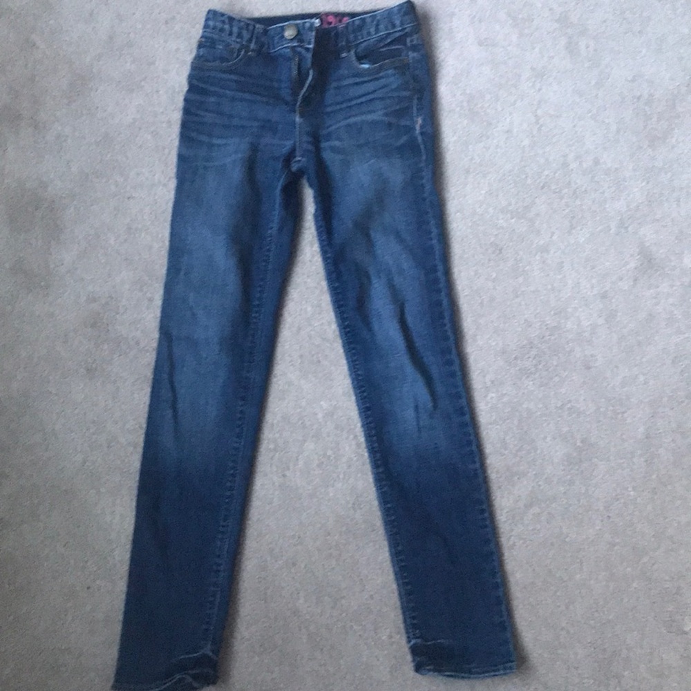 Dark wash skinny jeans